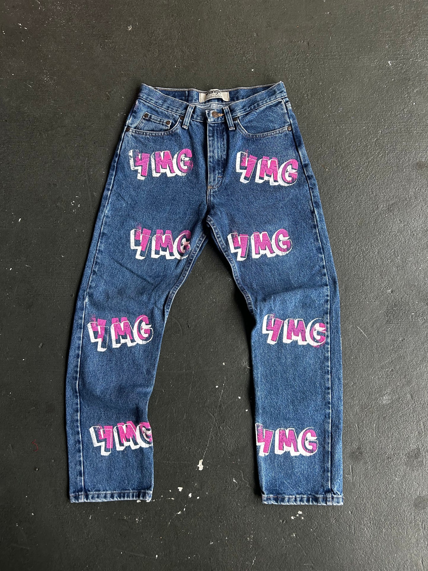 VINTAGE PINK DENIM